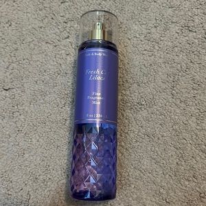 Fresh cut lilacs body spray